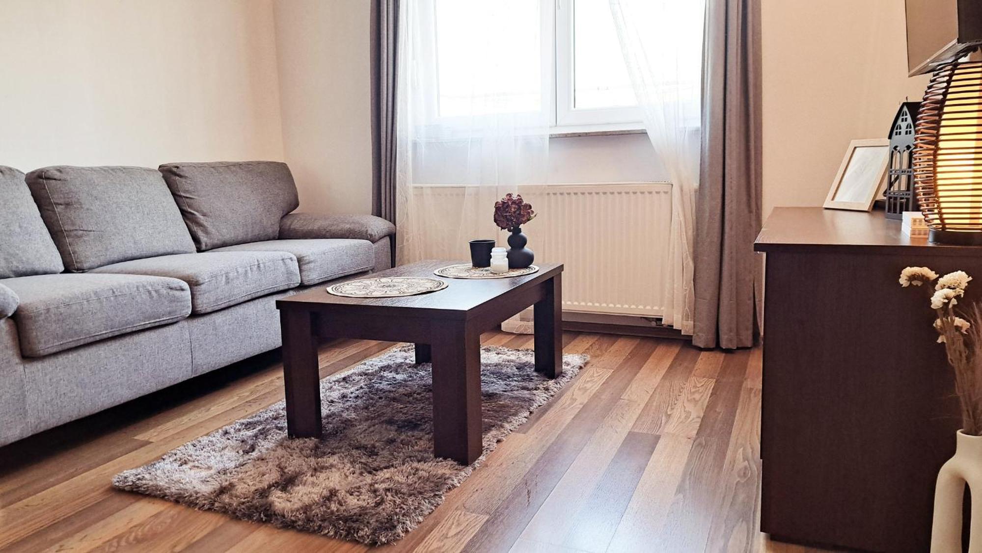 Lera Apartment-Free Public Parking Nearby Загреб Екстер'єр фото